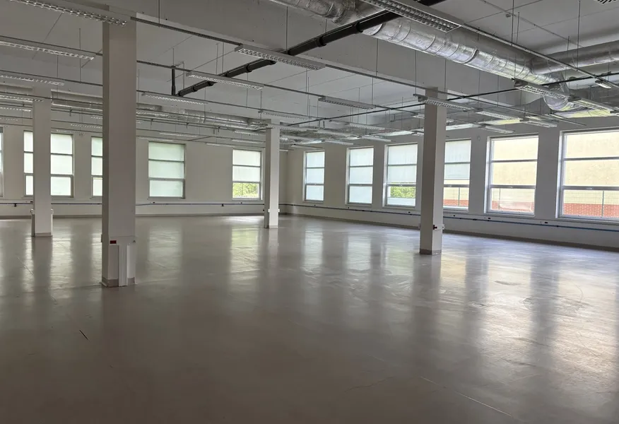 Magazyn Budynek produkcyjno magazynowy w Szczecinie