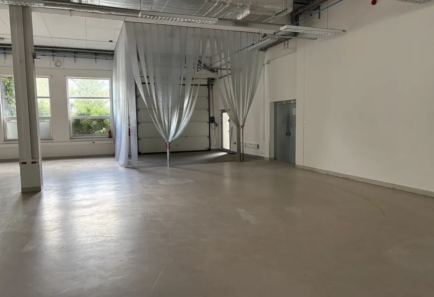 Magazyn Budynek produkcyjno magazynowy w Szczecinie