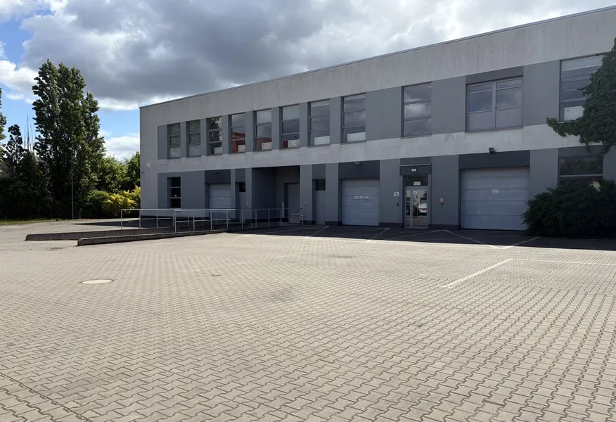 Magazyn Budynek produkcyjno magazynowy w Szczecinie