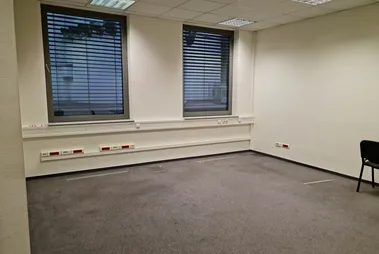 Galeria Krakowska Office