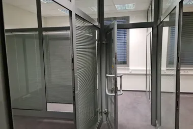 Galeria Krakowska Office