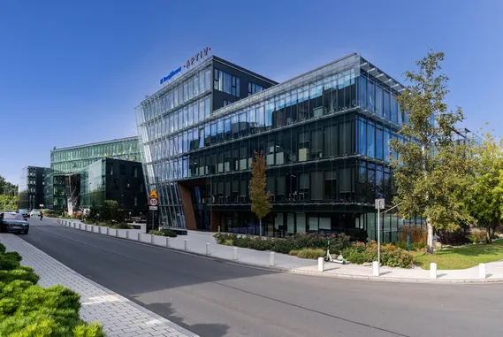 Equal Business Park C