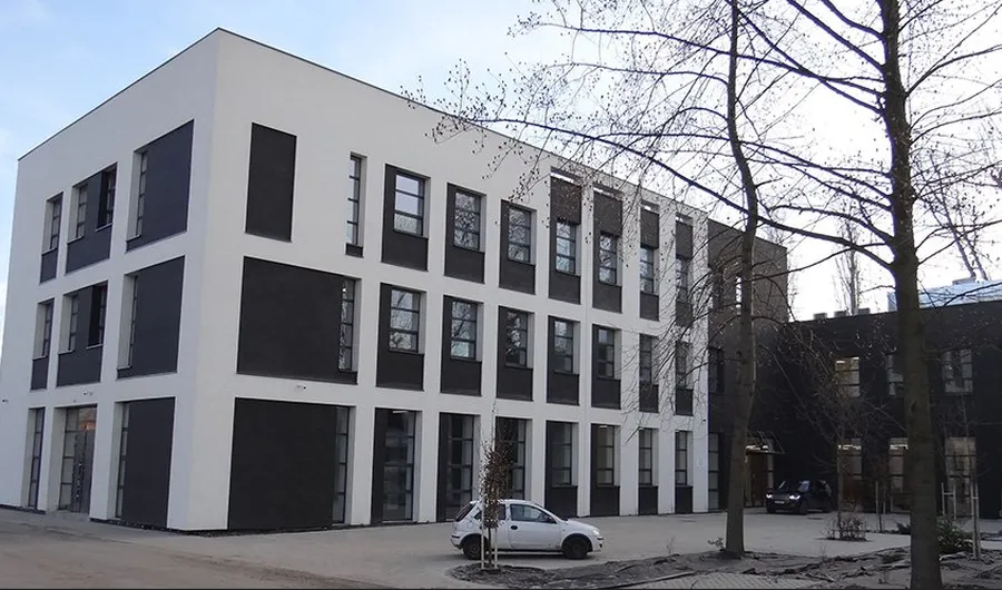 Biuro Johna Baildona 66