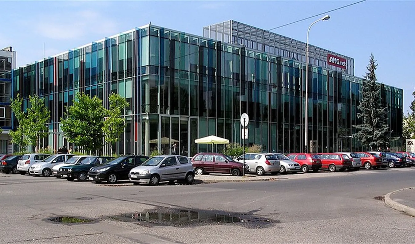 Biuro Lumiere Center