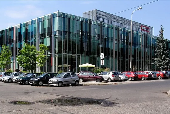 Biuro Lumiere Center