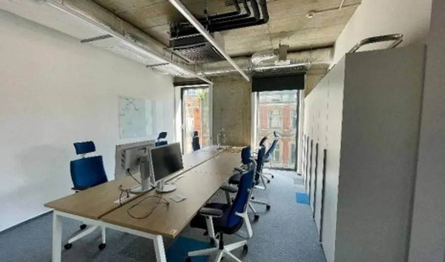 Biuro OFF Piotrkowska Center Teal Office