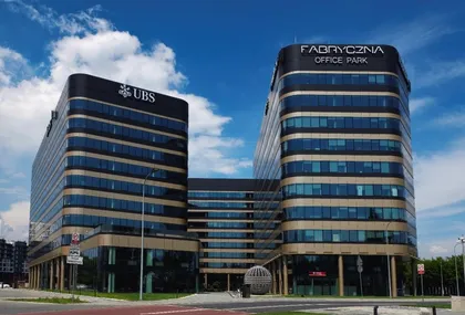 Biuro Fabryczna Office Park B4