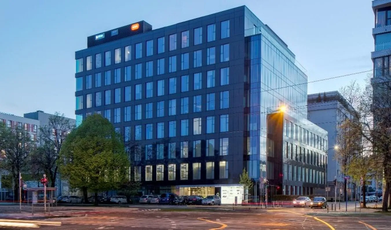 Biuro Grójecka Offices