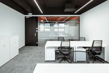 West 4 Business Hub I