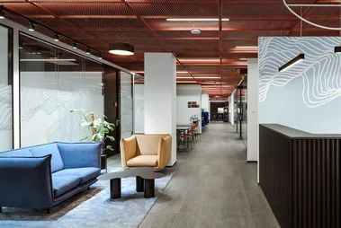 West 4 Business Hub I