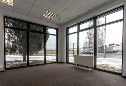 Obiekt Budynek produkcyjno-biurowy w Sadach