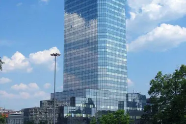 Błękitny Wieżowiec (Blue Tower)
