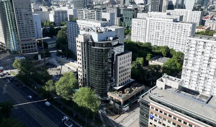 Biuro LIFE Building
