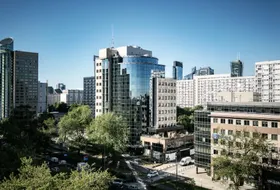 Biuro LIFE Building