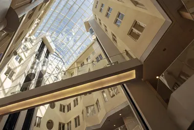 Atrium Plaza