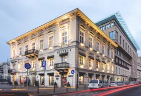 Biuro Dom Dochodowy o Trzech Frontach