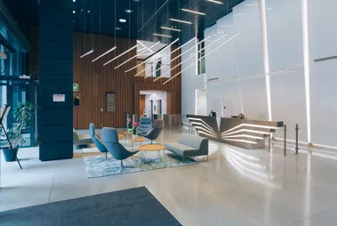AEROPARK Business Center Zephirus