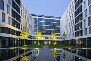 Business Garden IV