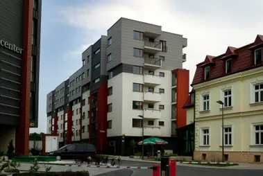 Fronton Office Center