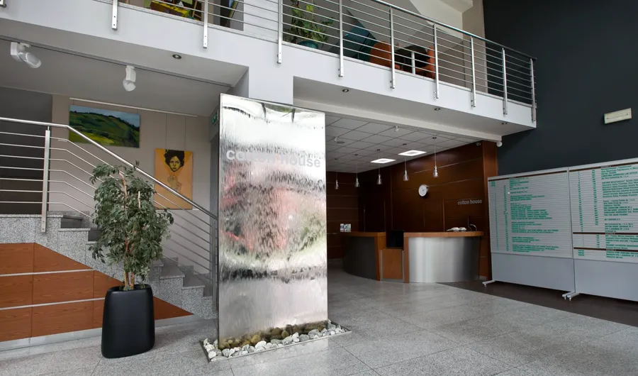 Biuro Cotton House