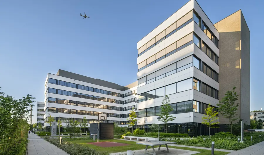 Biuro Business Garden Poznań B8