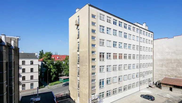 Biuro Brzeska 24