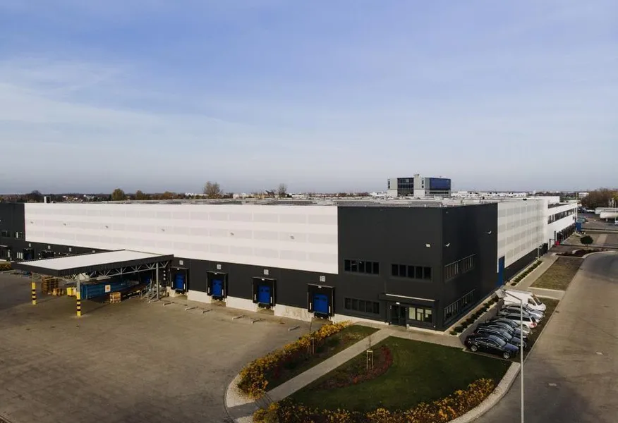 Magazyn Warsaw East Distribution Centre