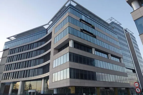 Olivia Business Centre: Olivia (Point i Tower)