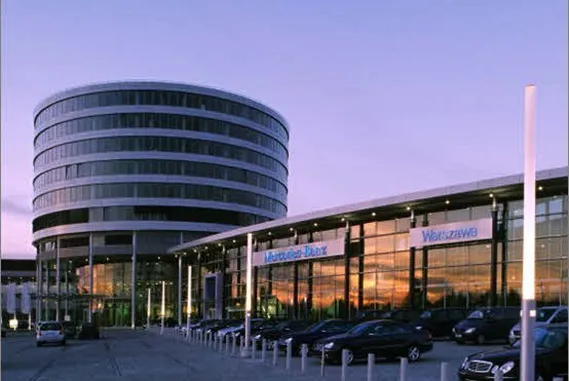 Biuro Mercedes Office Building