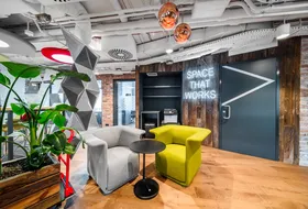 Biuro Czackiego 15/17